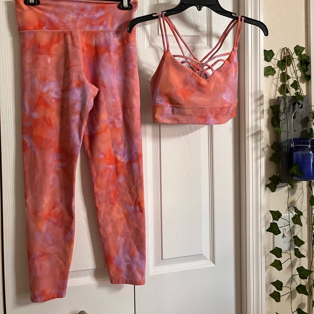 Matching yoga set